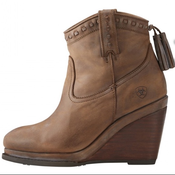 ariat wedge boots